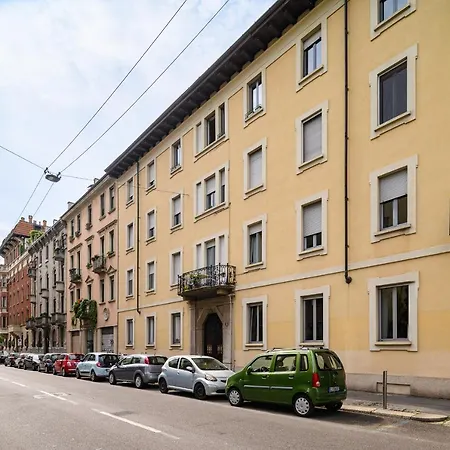 Ennio 8 - Bilocale Cool Apartment Milan Exterior photo